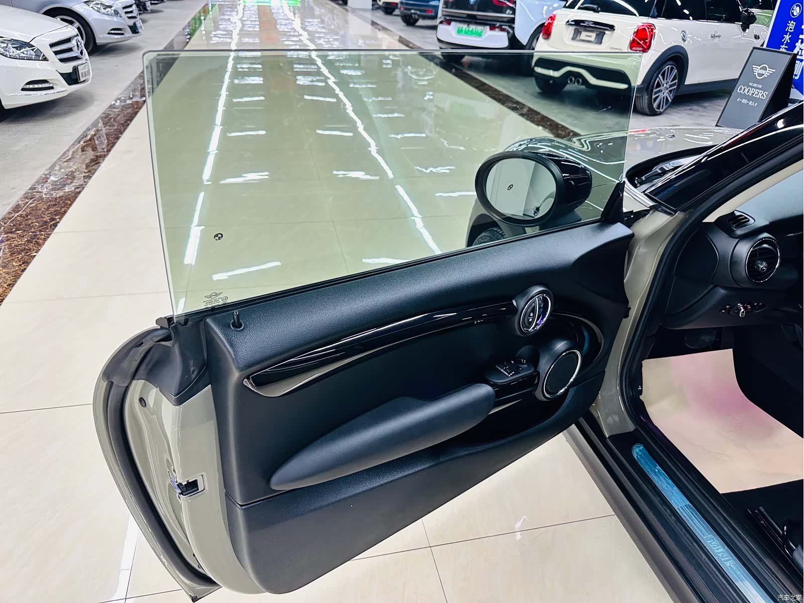 Mini Cooper, 2020 28