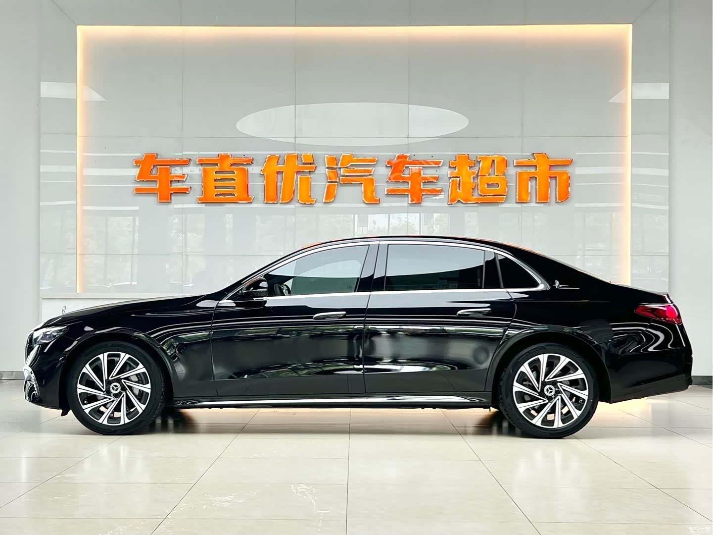 Mercedes-Benz E-Class, 2024 4