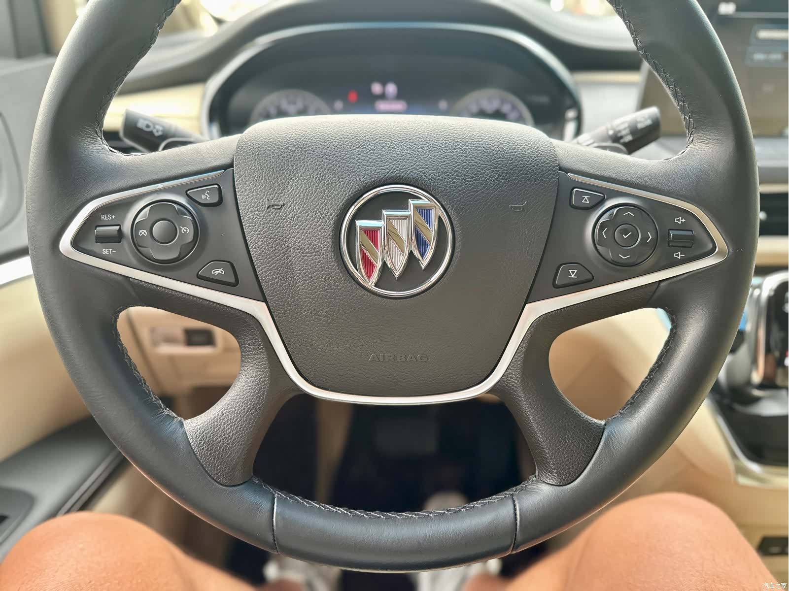 Buick GL8, 2023 23