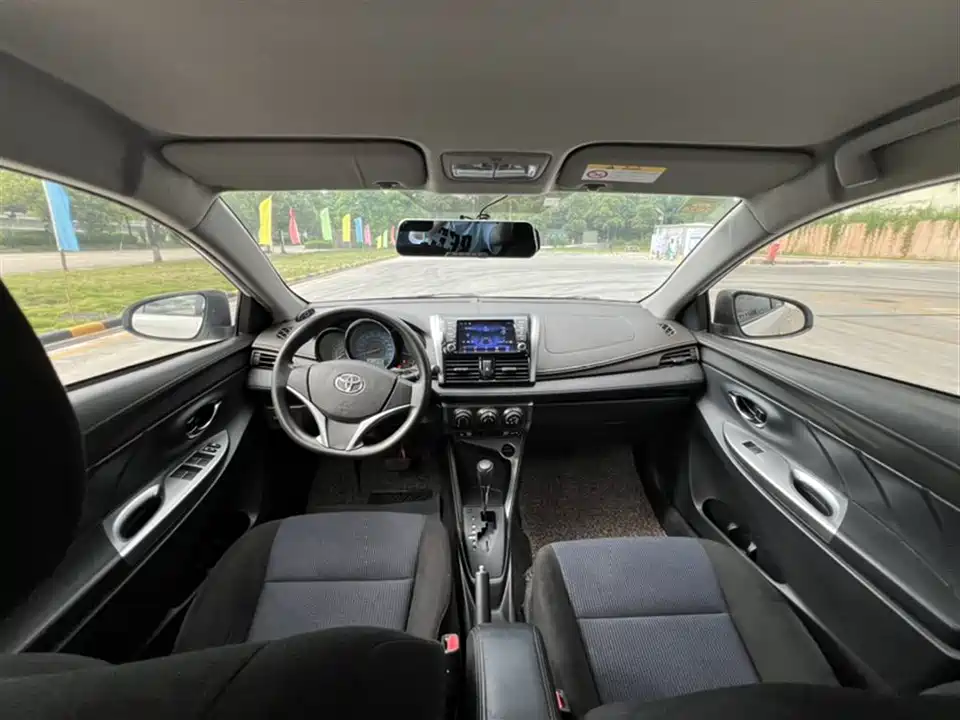 Toyota YARiS L Zhixuan