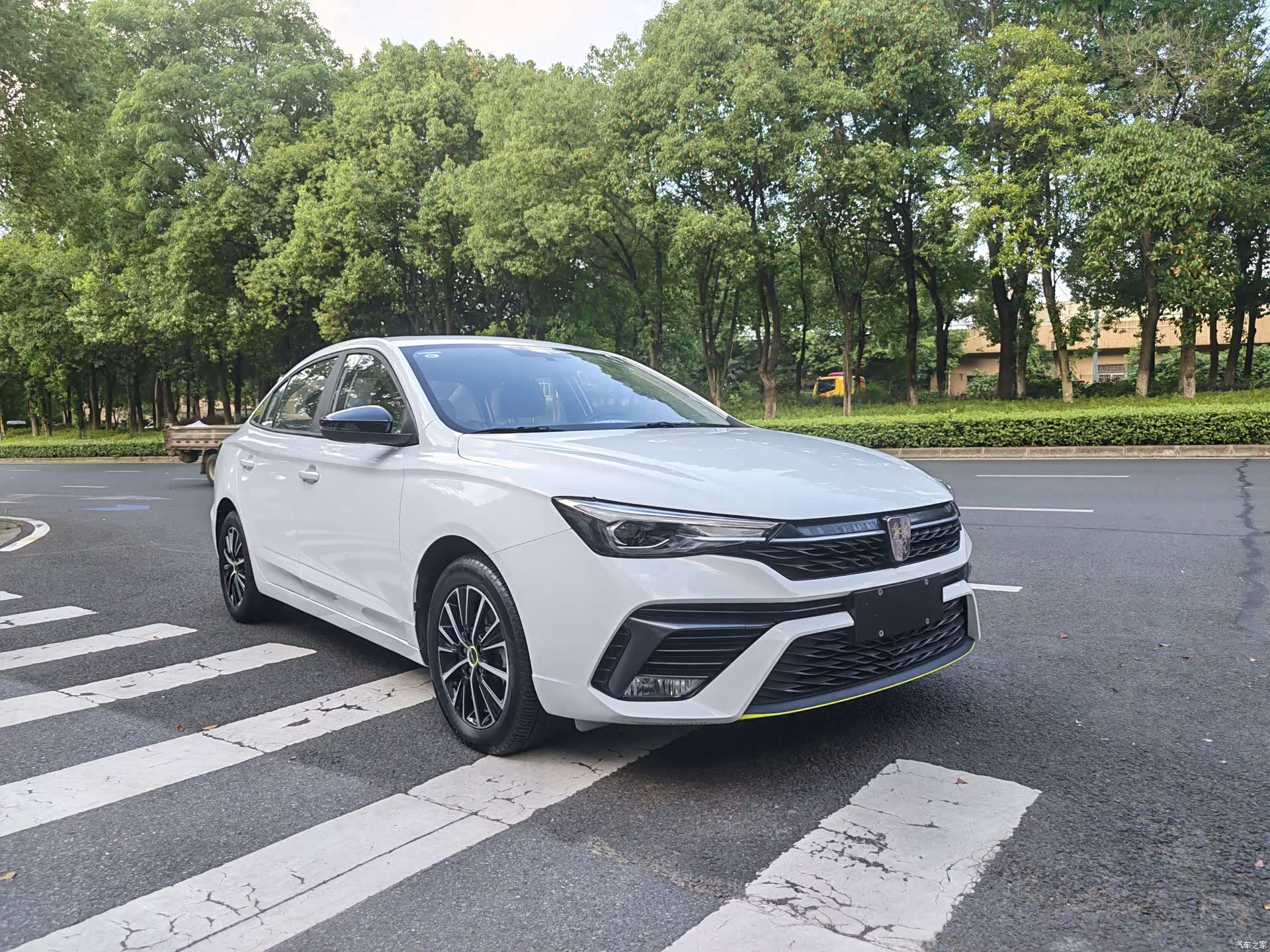 Roewe i5, 2023 3