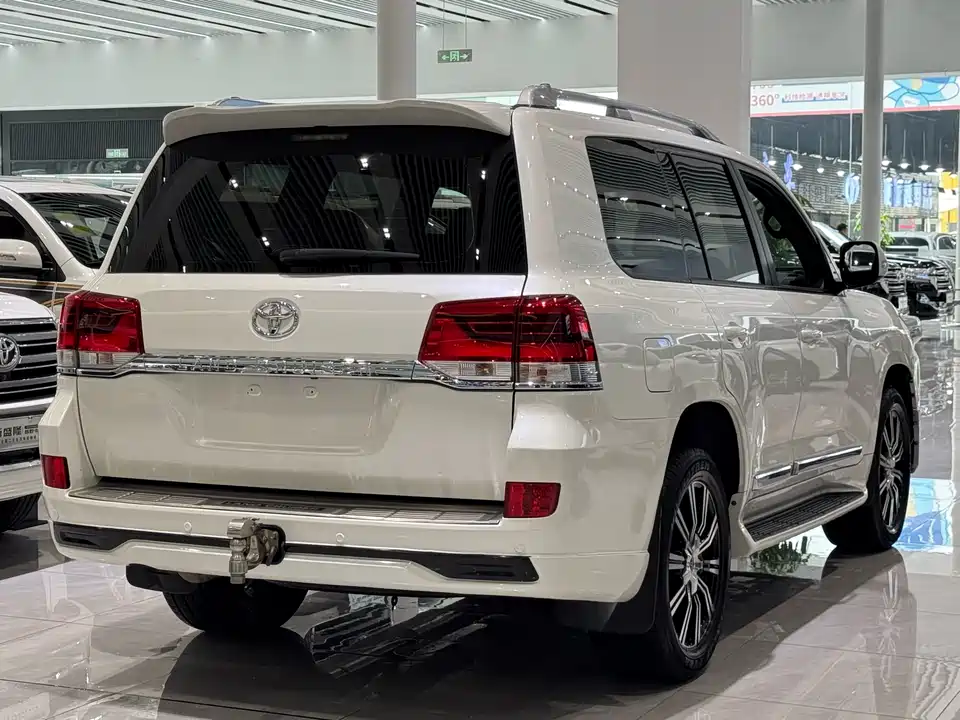Toyota Land Cruiser Toyota Land Cruiser