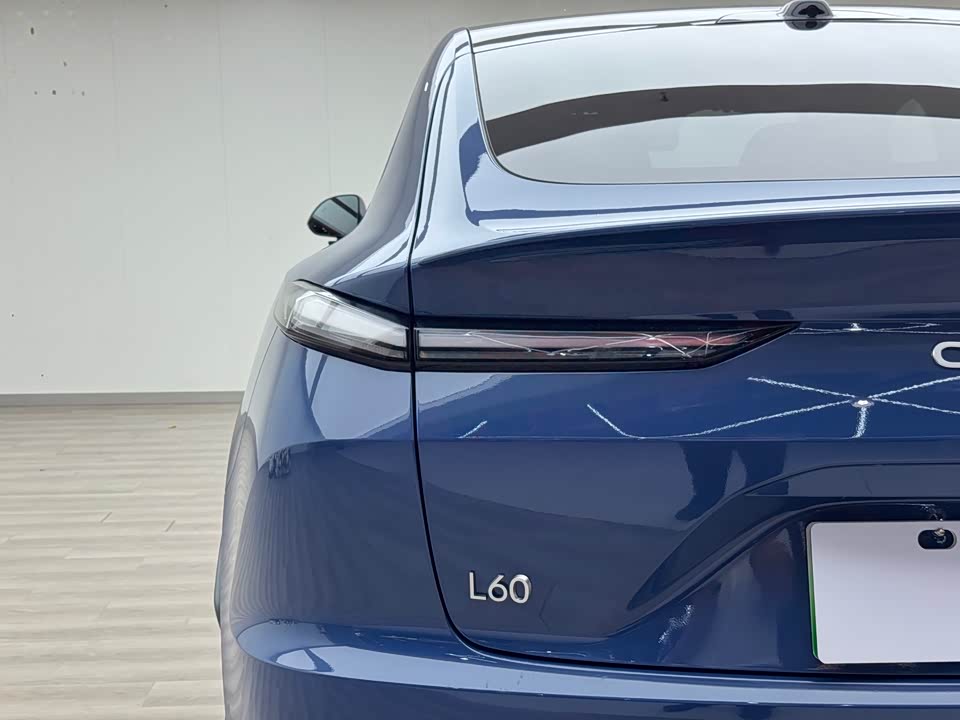NIO L60