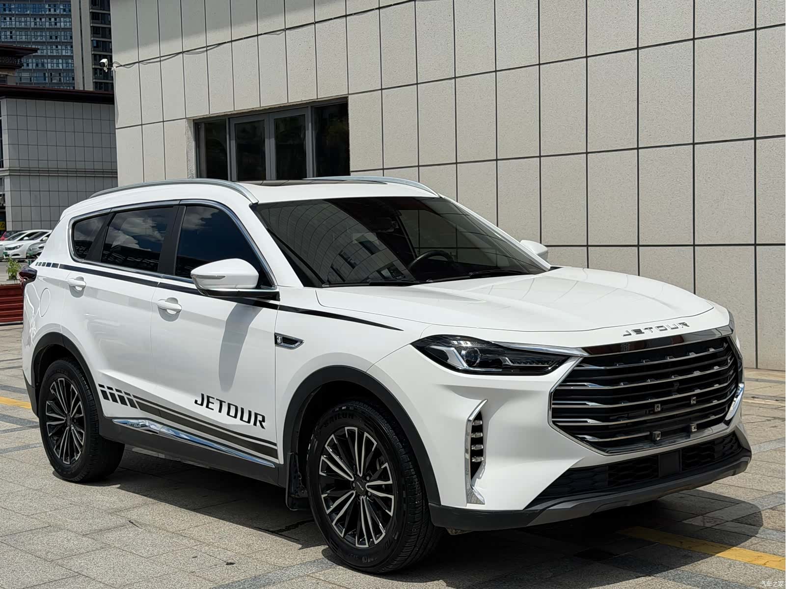 Jetour X70, 2021 3