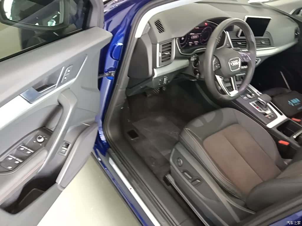 Audi Q5L, 2019 16