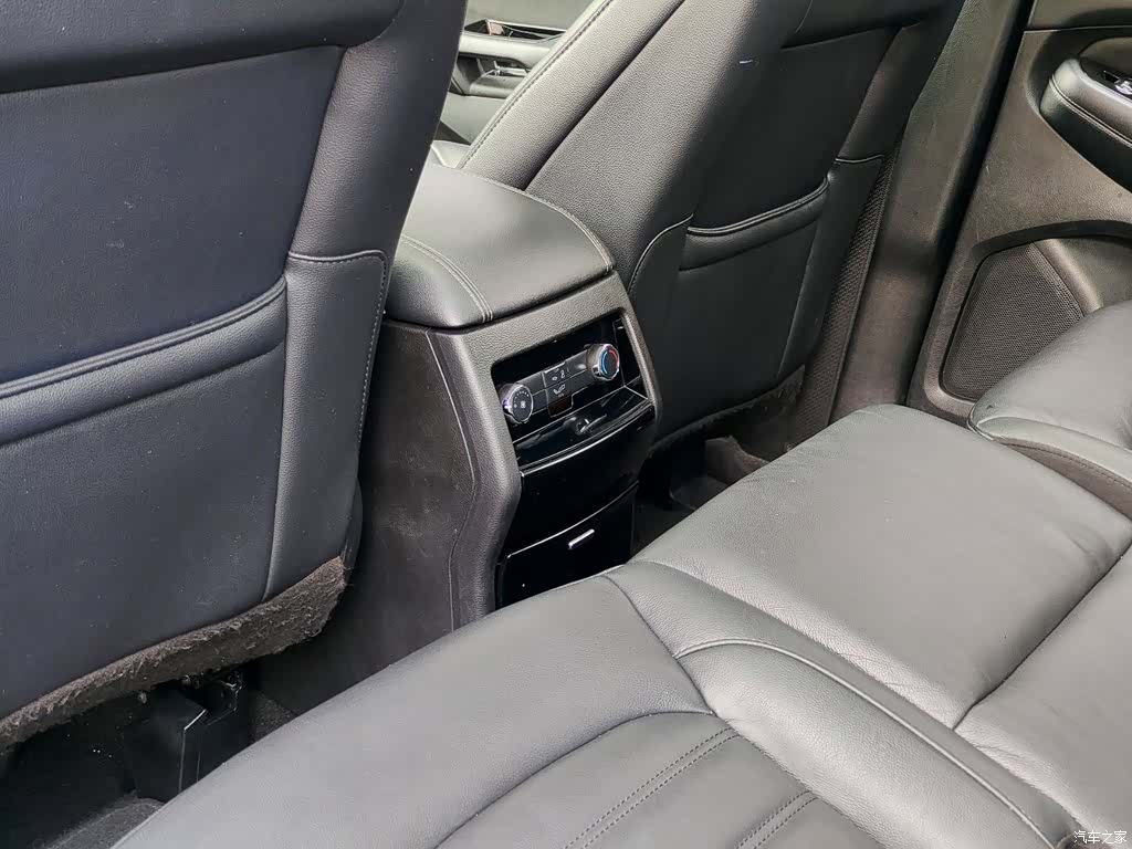Ford Edge, 2017 9