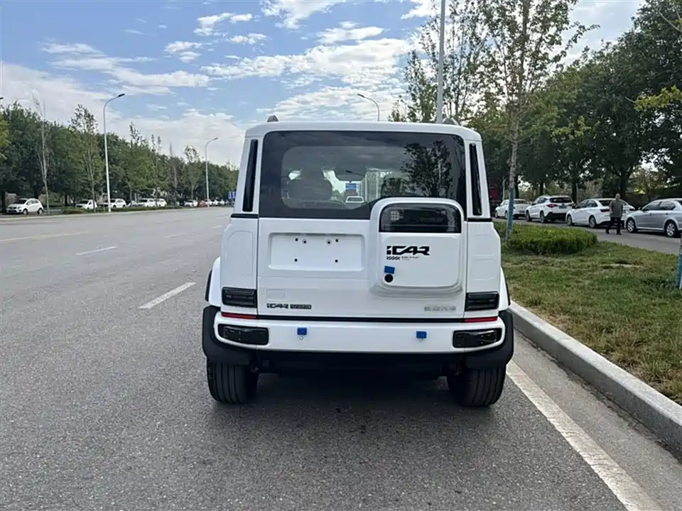 iCar V23