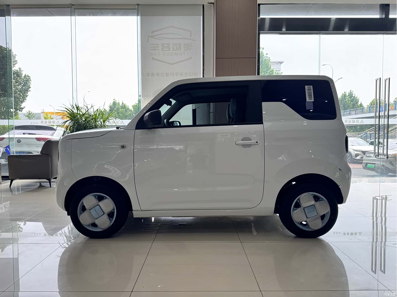 Geely Panda, 2024 7