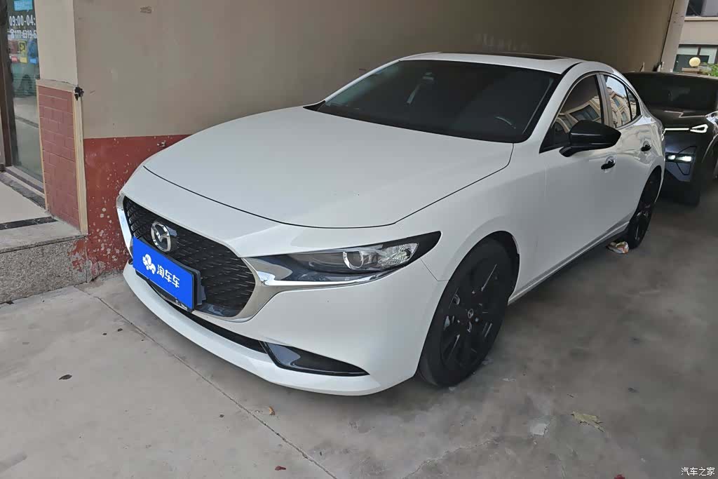 Mazda Mazda3, 2025 1