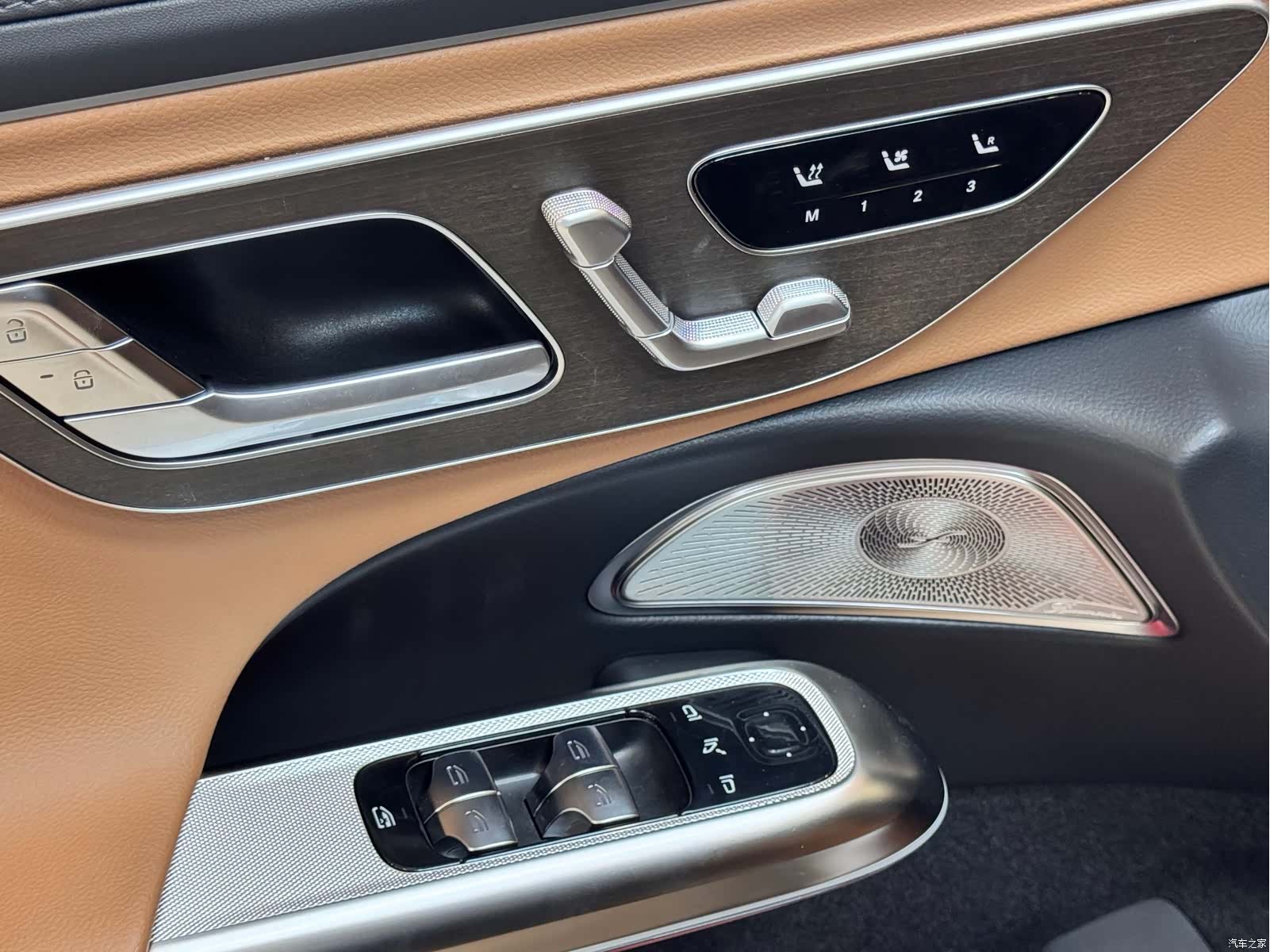 Mercedes-Benz E-Class, 2026 11