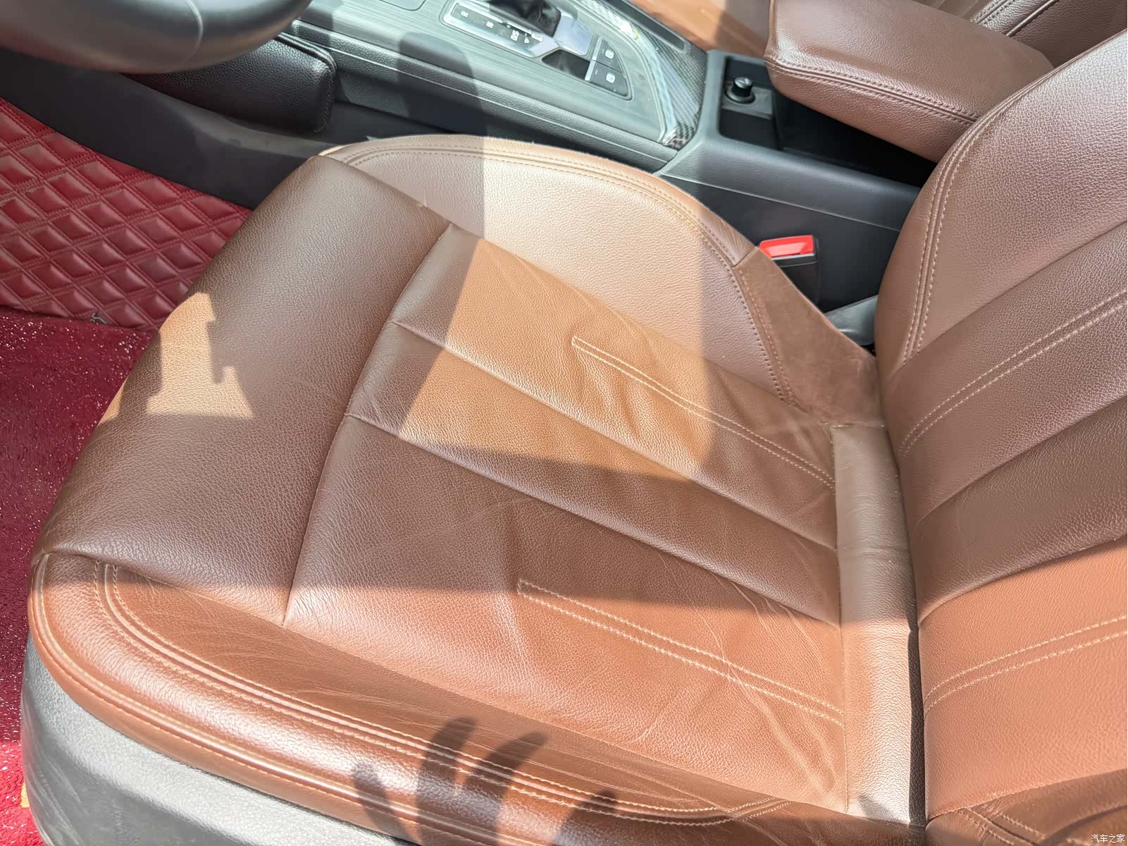 Audi A4L, 2019 14