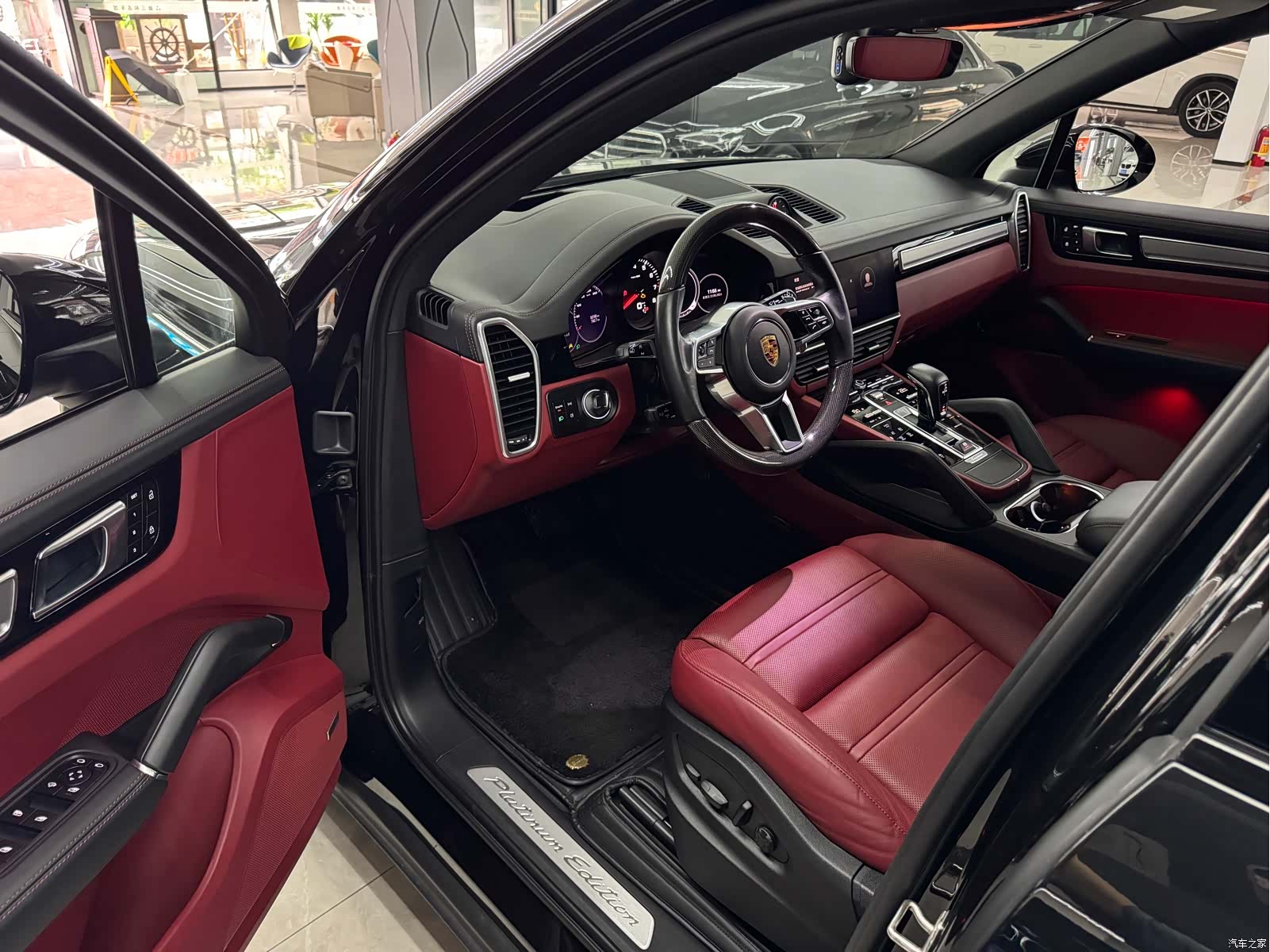 Porsche Cayenne, 2023 13
