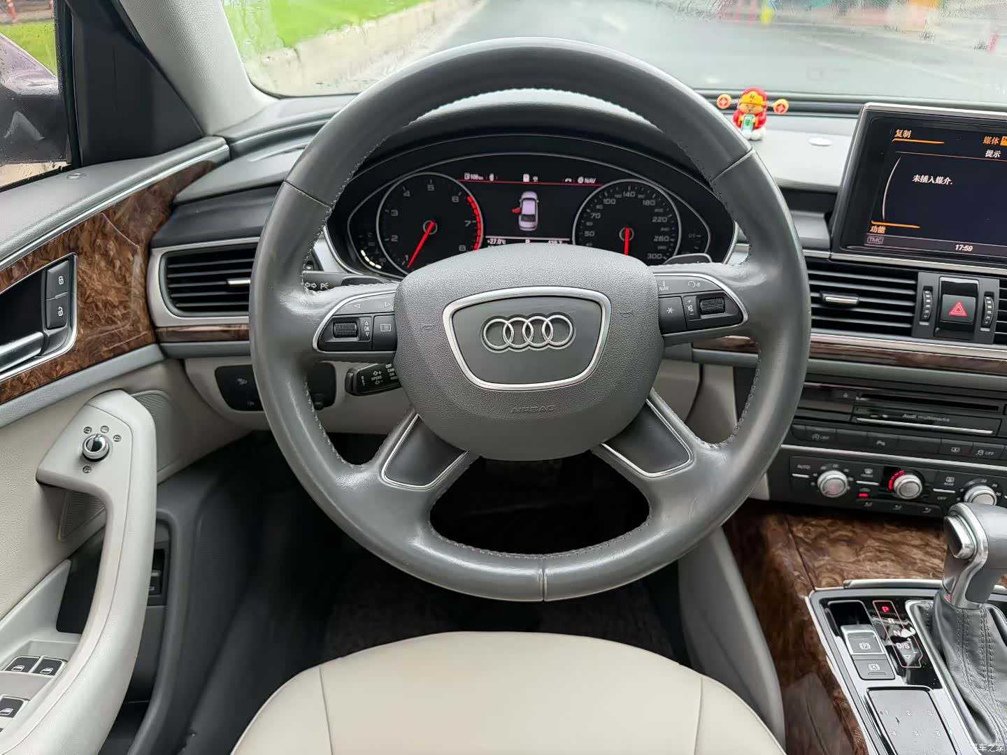 Audi A6L, 2015 8