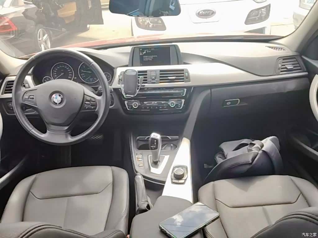 BMW 3 Series, 2016 10
