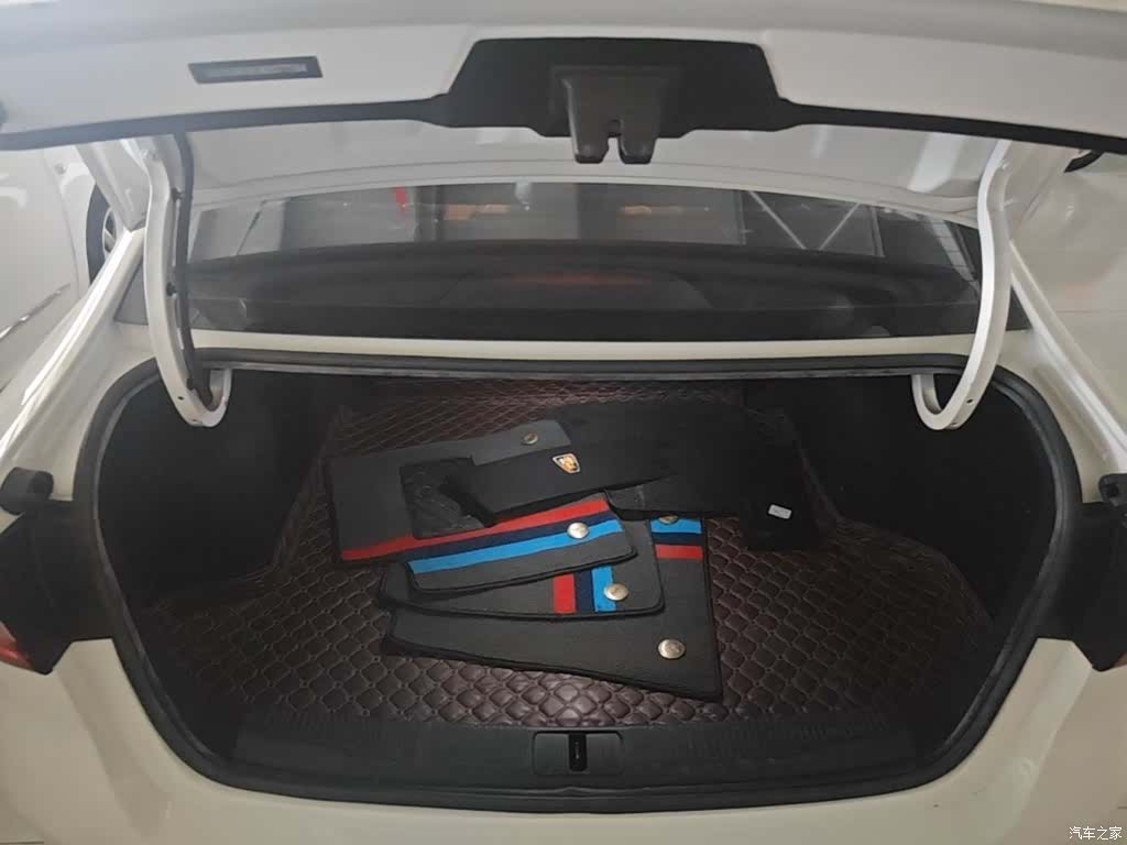 Roewe i5, 2021 19