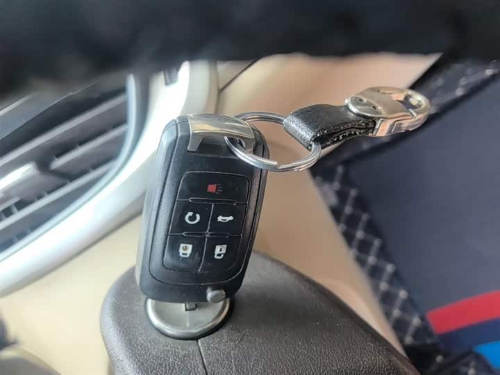 Buick LaCrosse 2013 2.4L SIDI ling xian Комфорт