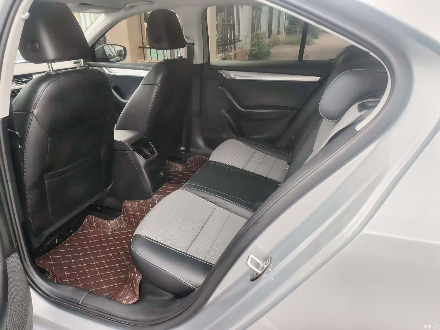 Skoda Octavia, 2015 8