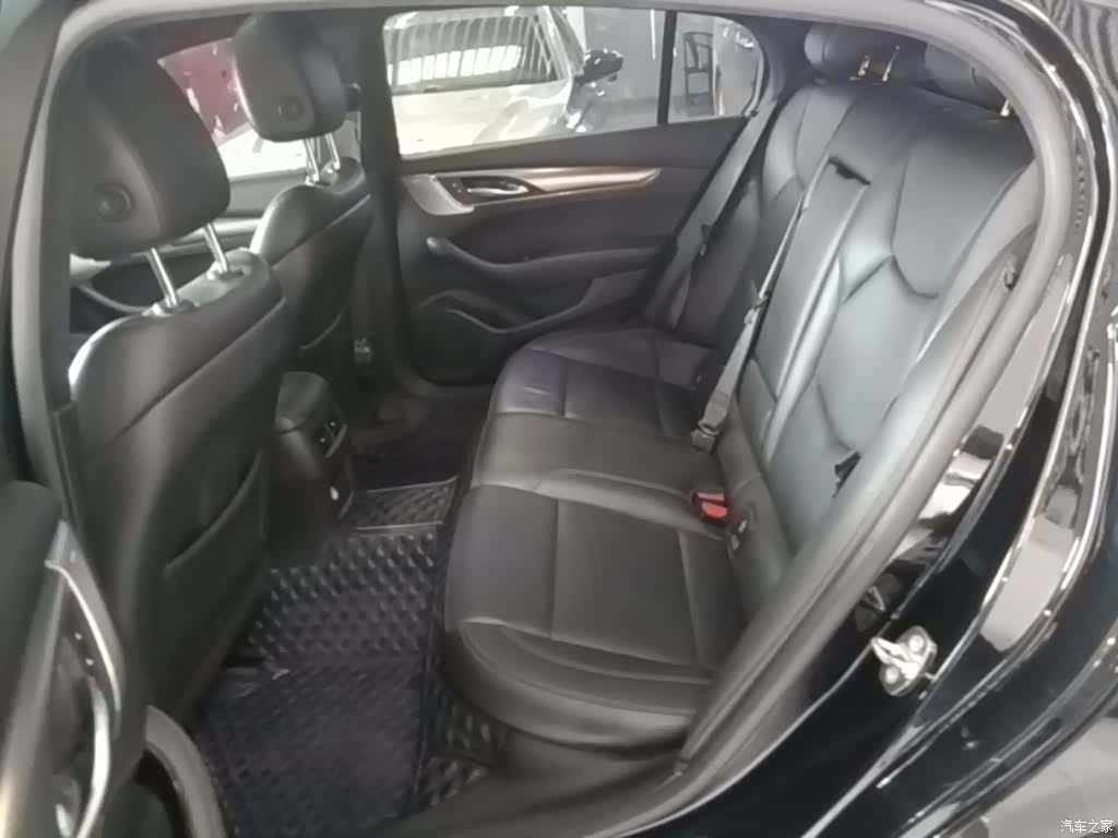 Cadillac CT5, 2023 17
