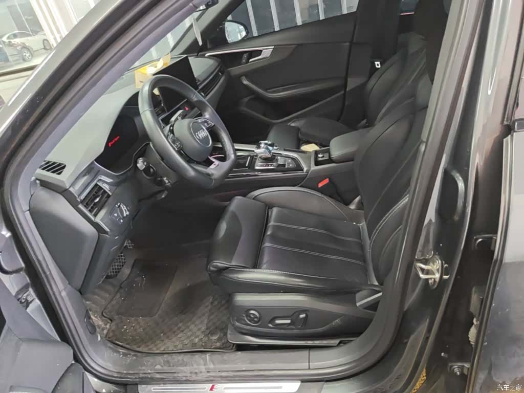 Audi A4L, 2023 15