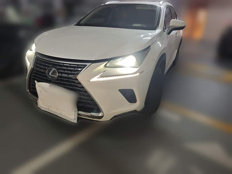 Lexus NX