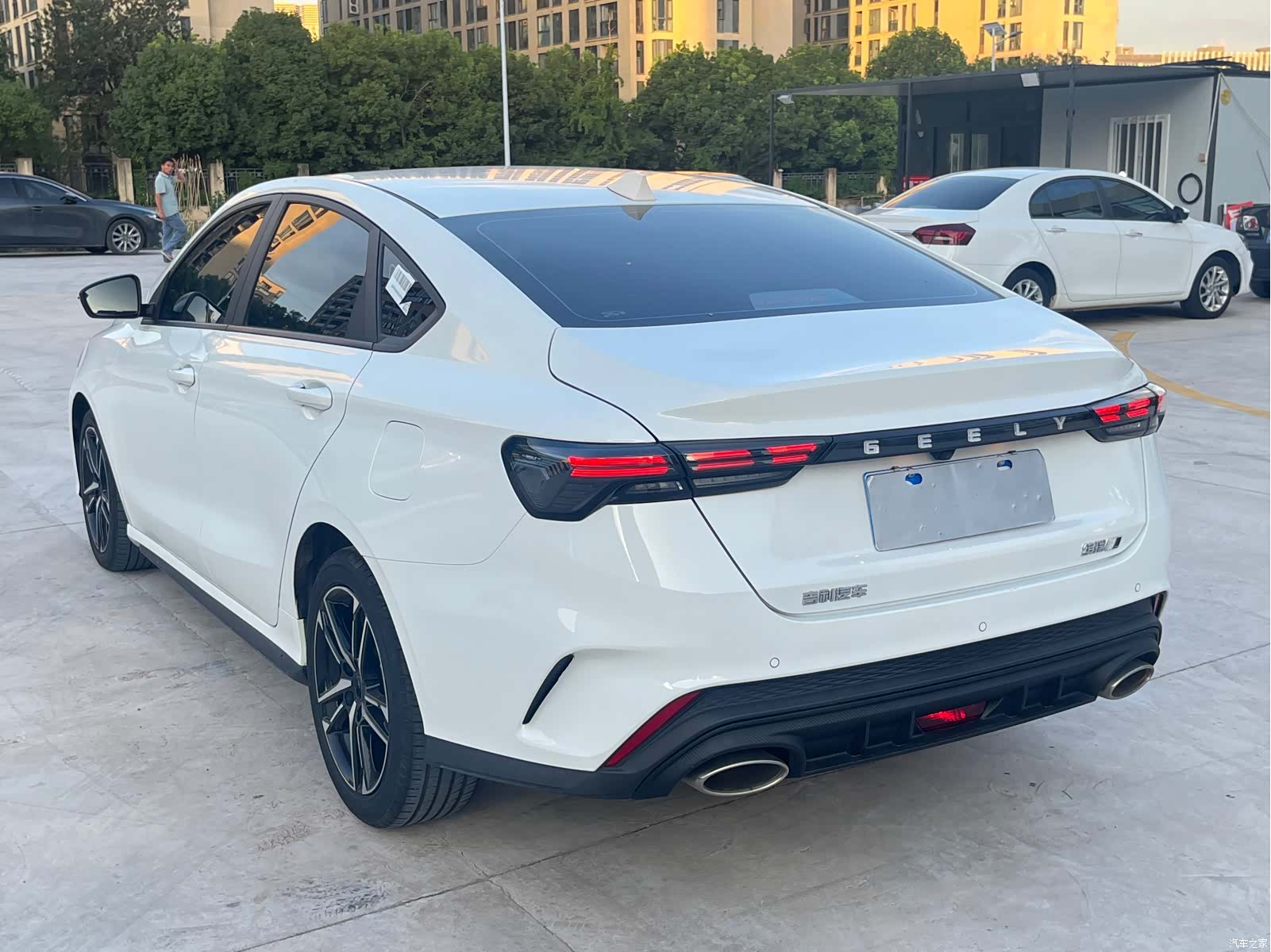 Geely Binray, 2023 6
