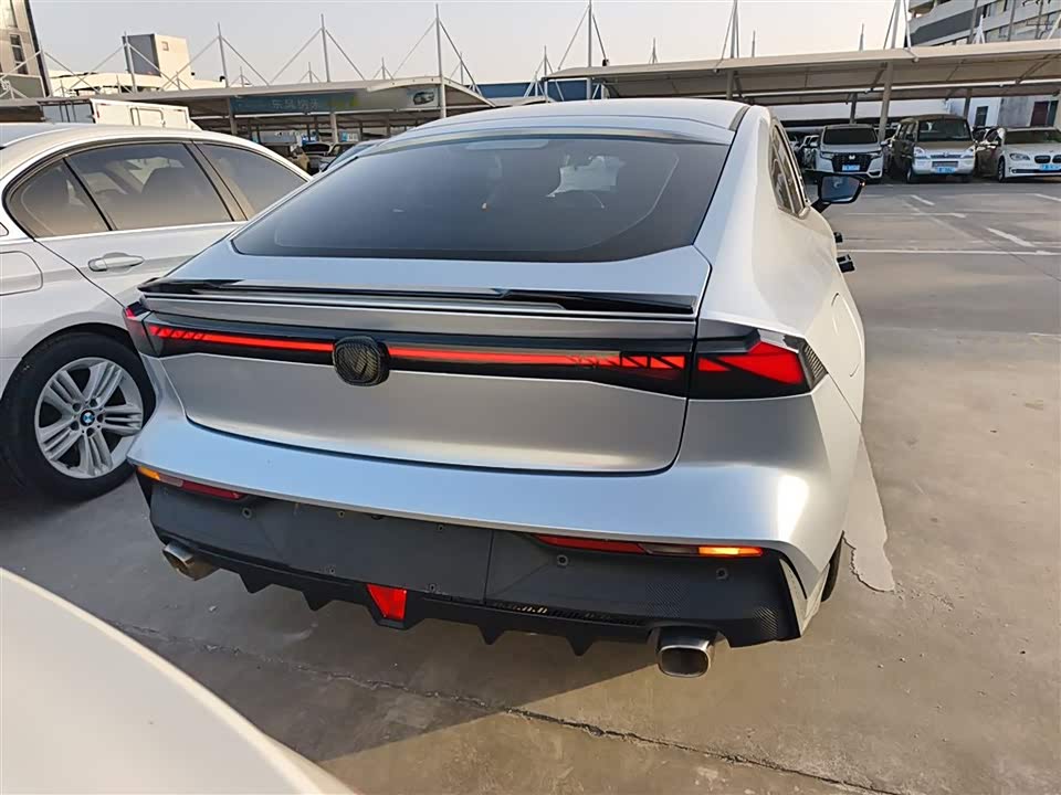 Changan UNI-V Smart iDD