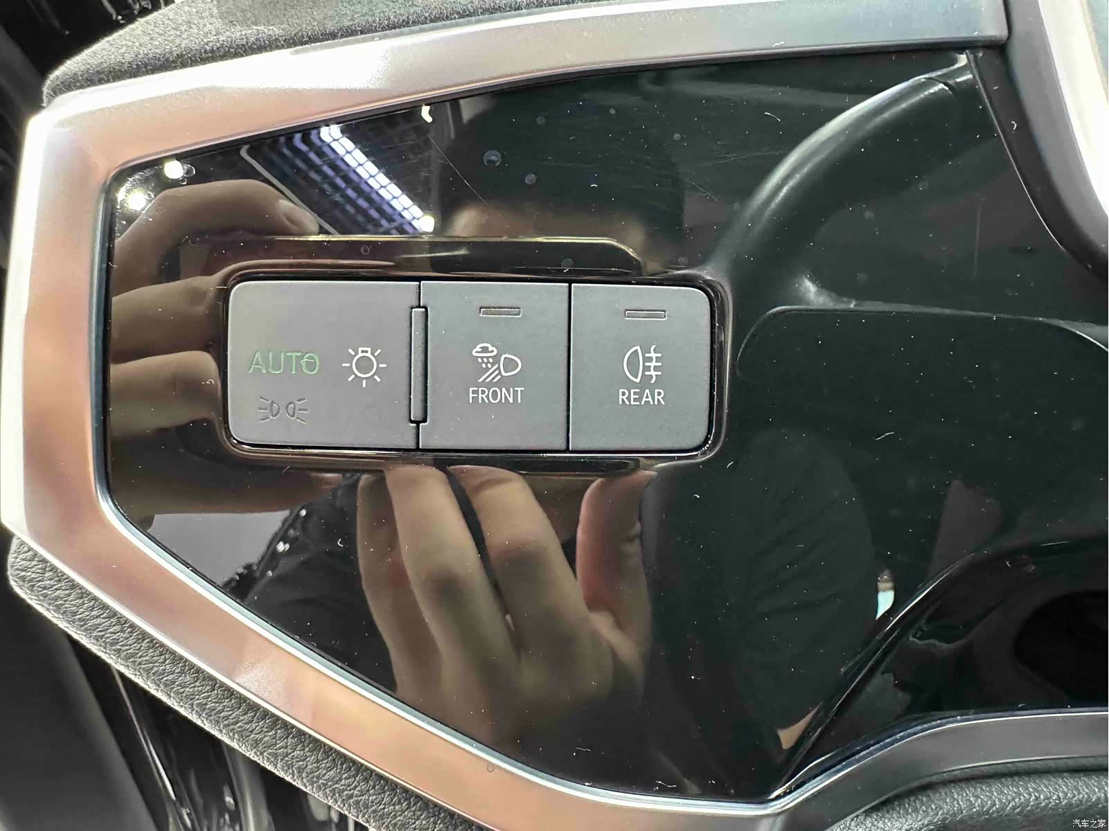Audi Q3, 2023 8