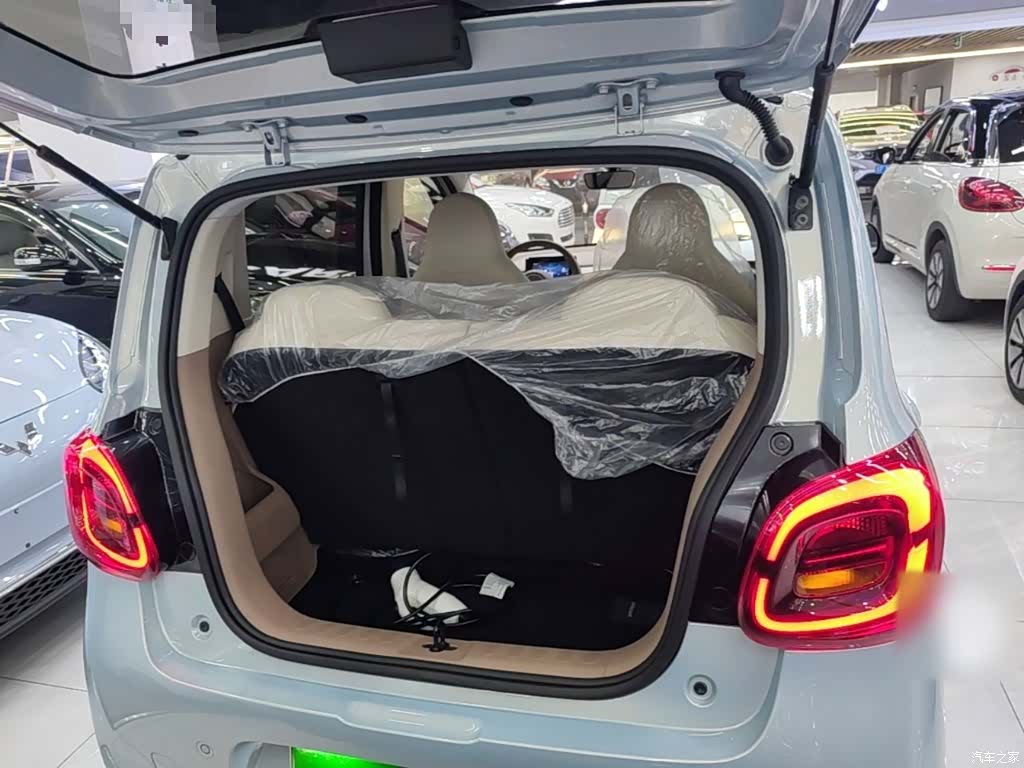 Wuling MINIEV, 2025 19