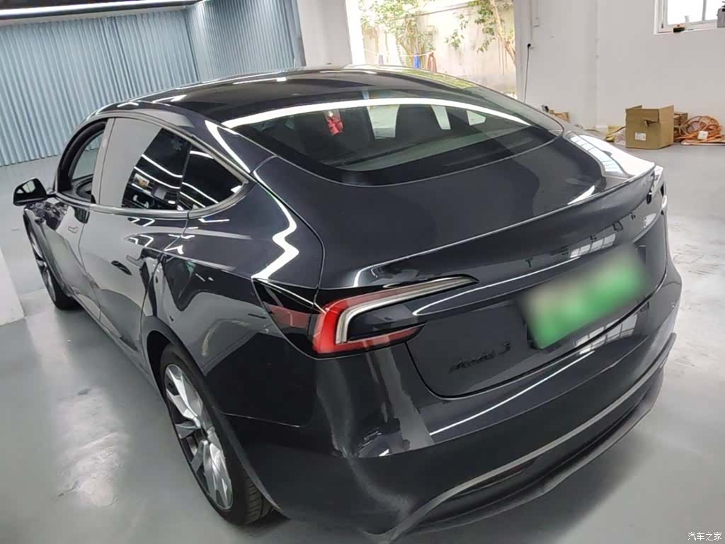 Tesla Model 3, 2025 все фото