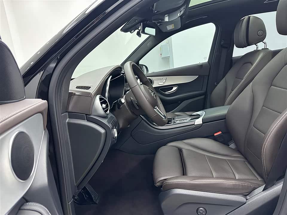 Mercedes-Benz GLC Mercedes-Benz GLC