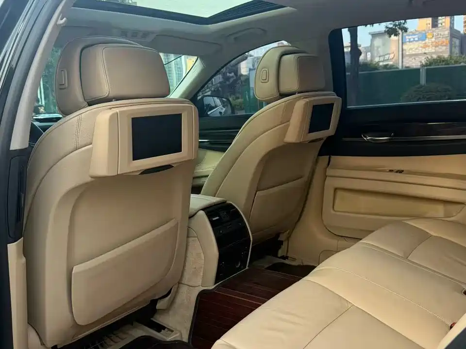 BMW 7 series BMW 7 series