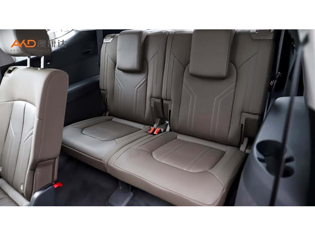 Audi Q6, 2022 9