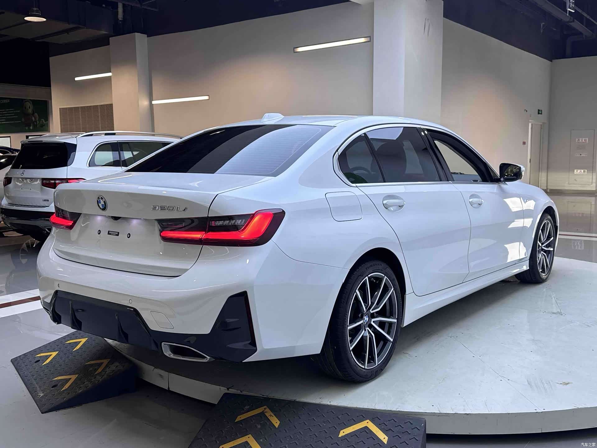 BMW 3 Series, 2023 4
