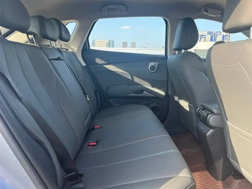 BYD Yuan PLUS BYD Yuan PLUS