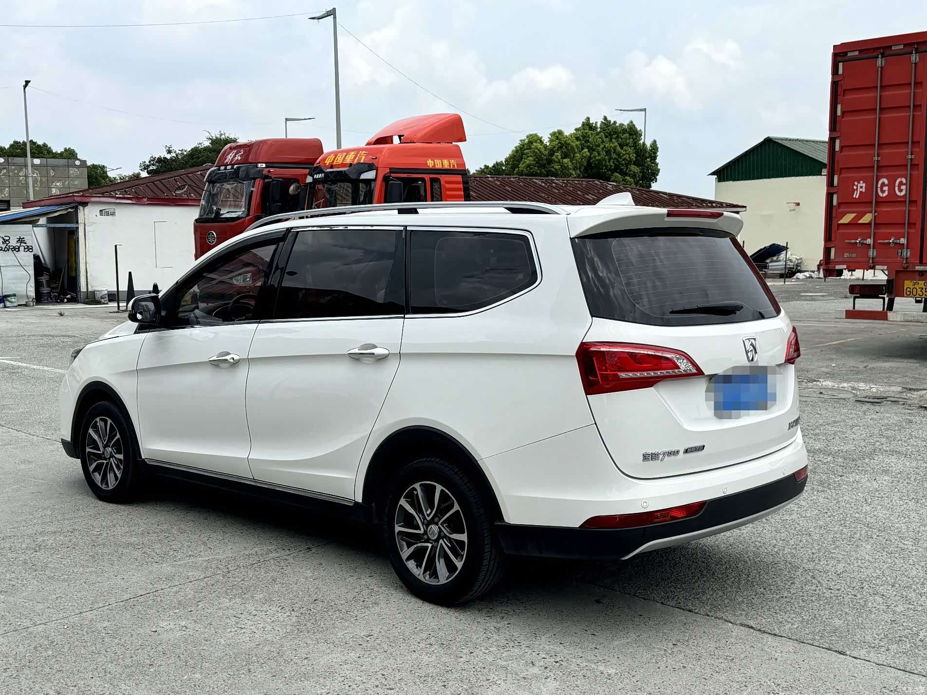 Wuling 730, 2017 все фото