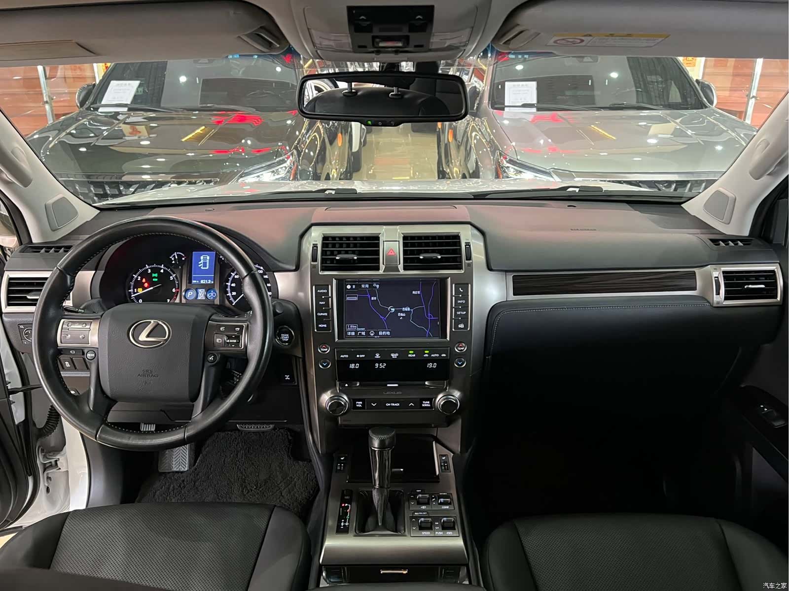 Lexus GX, 2015 11