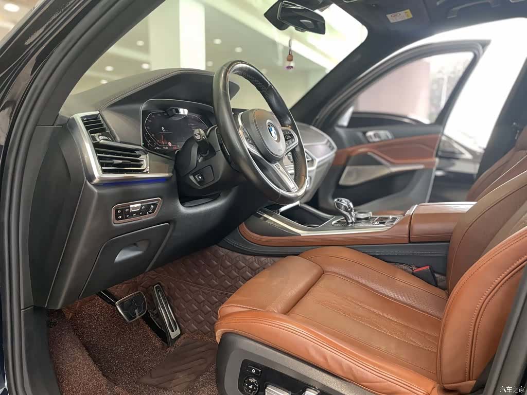 BMW X7, 2019 4