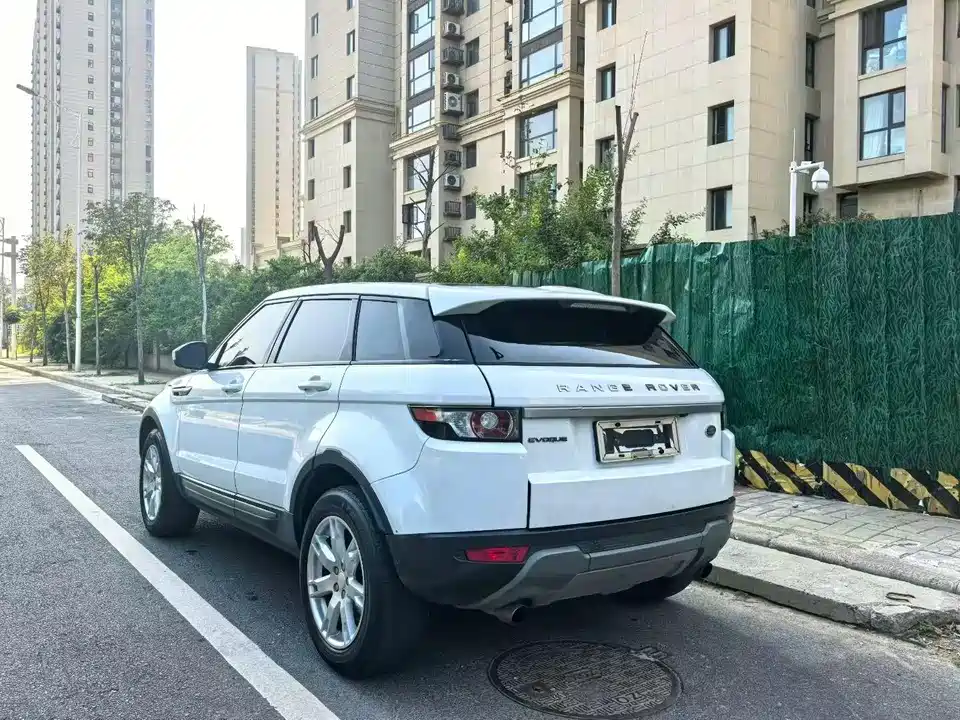 Land Rover Range Rover Aurora