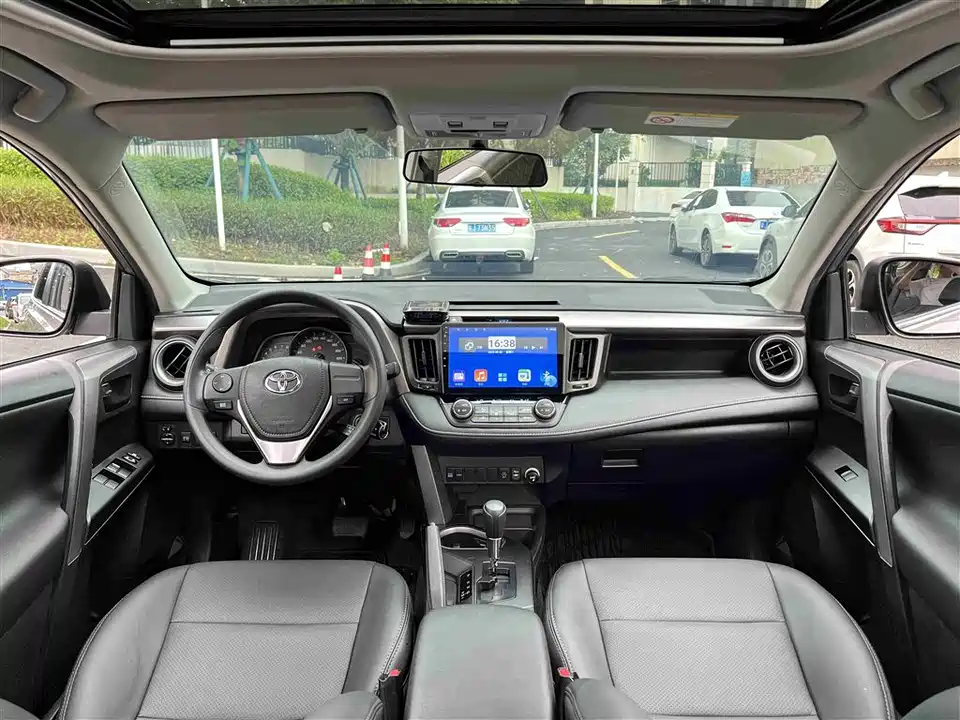 Toyota RAV4 Rongfang