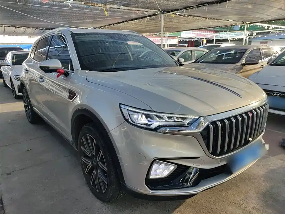 Hongqi HS5