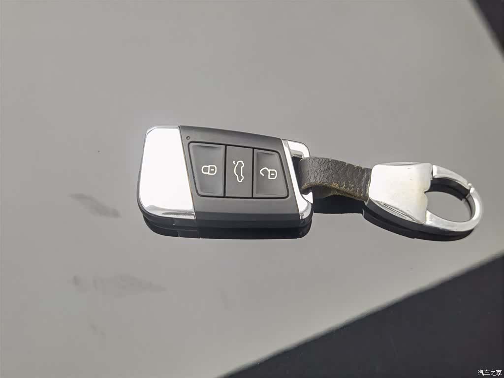 Volkswagen Passat, 2023 19