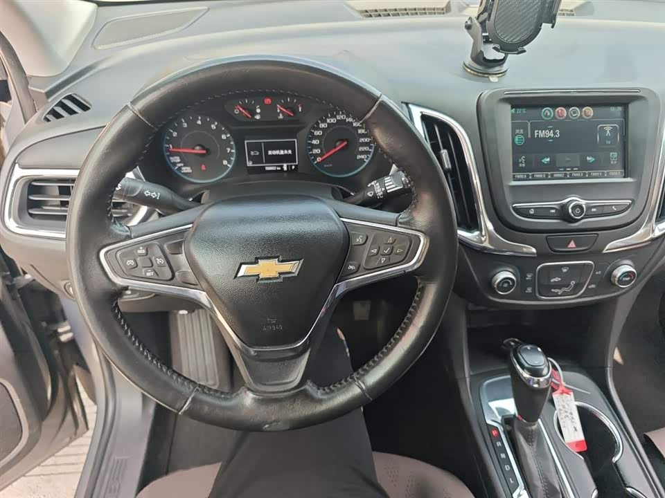 Chevrolet Explorer
