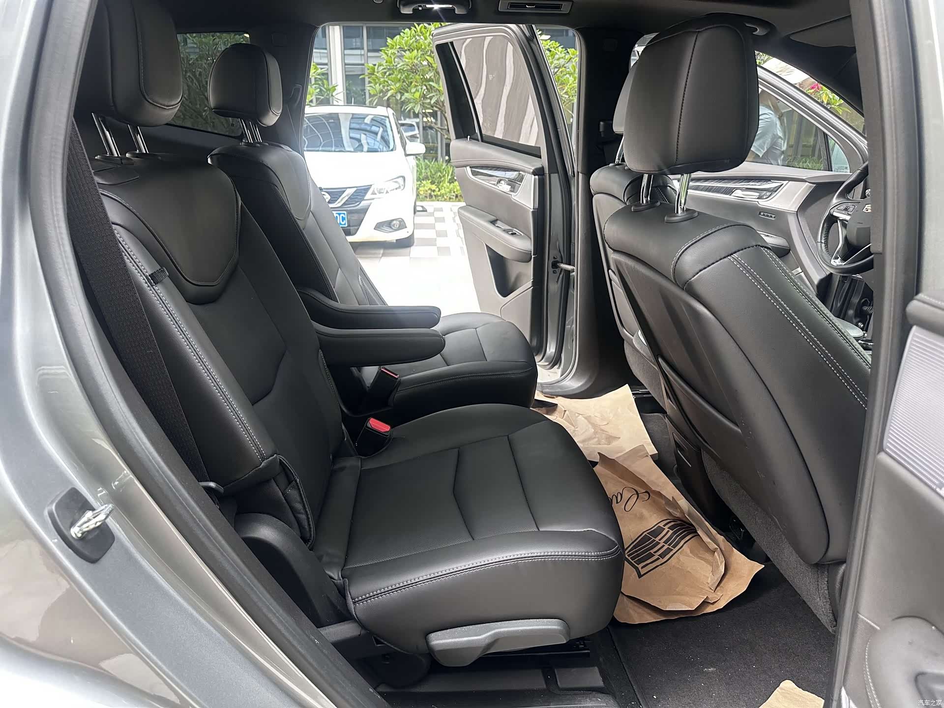 Cadillac XT6, 2023 16