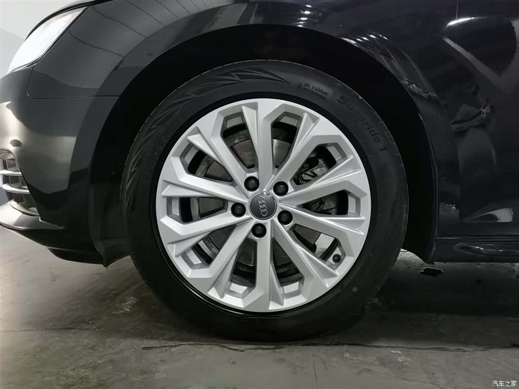 Audi A4L, 2017 17