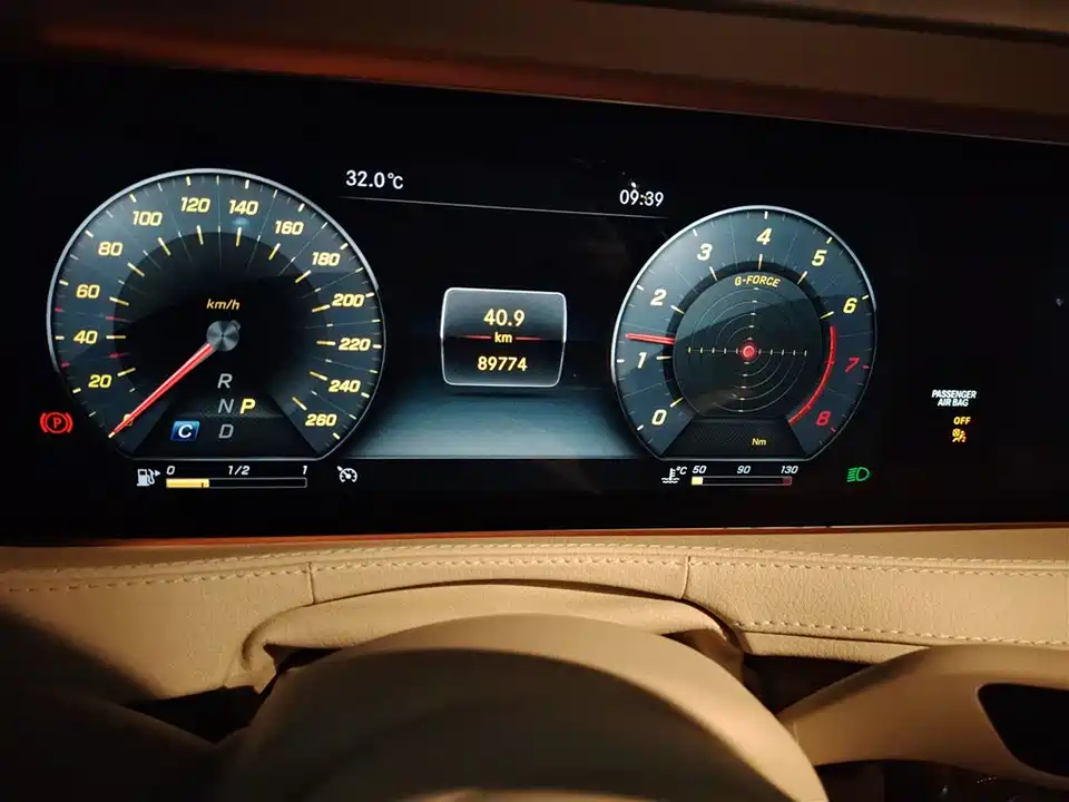 Mercedes-Benz S-class Mercedes-Benz S-class