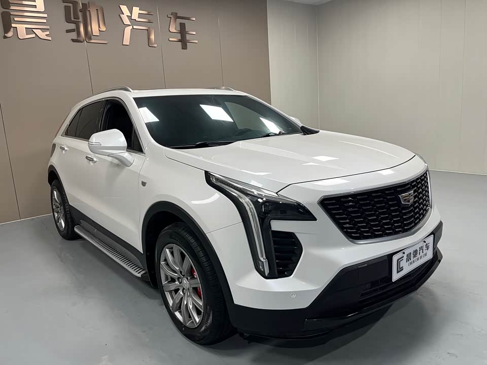 Cadillac XT4