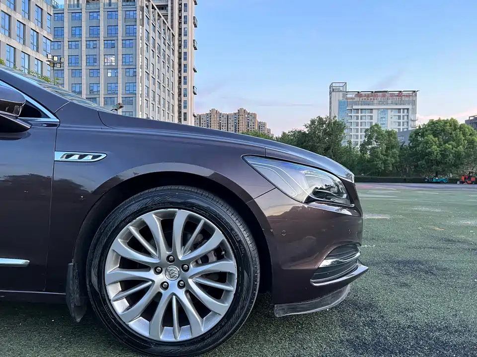 Buick Lacrosse