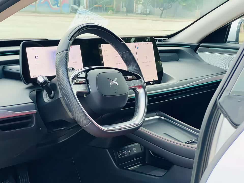 XPENG P7 XPENG P7