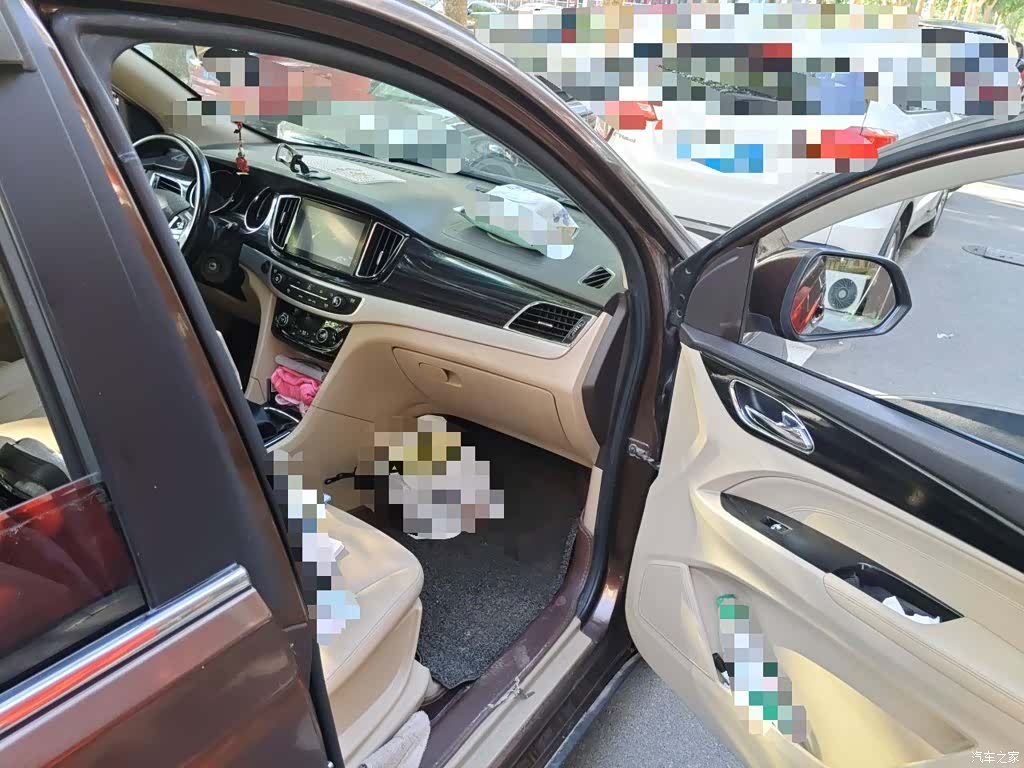Wuling 730, 2016 22