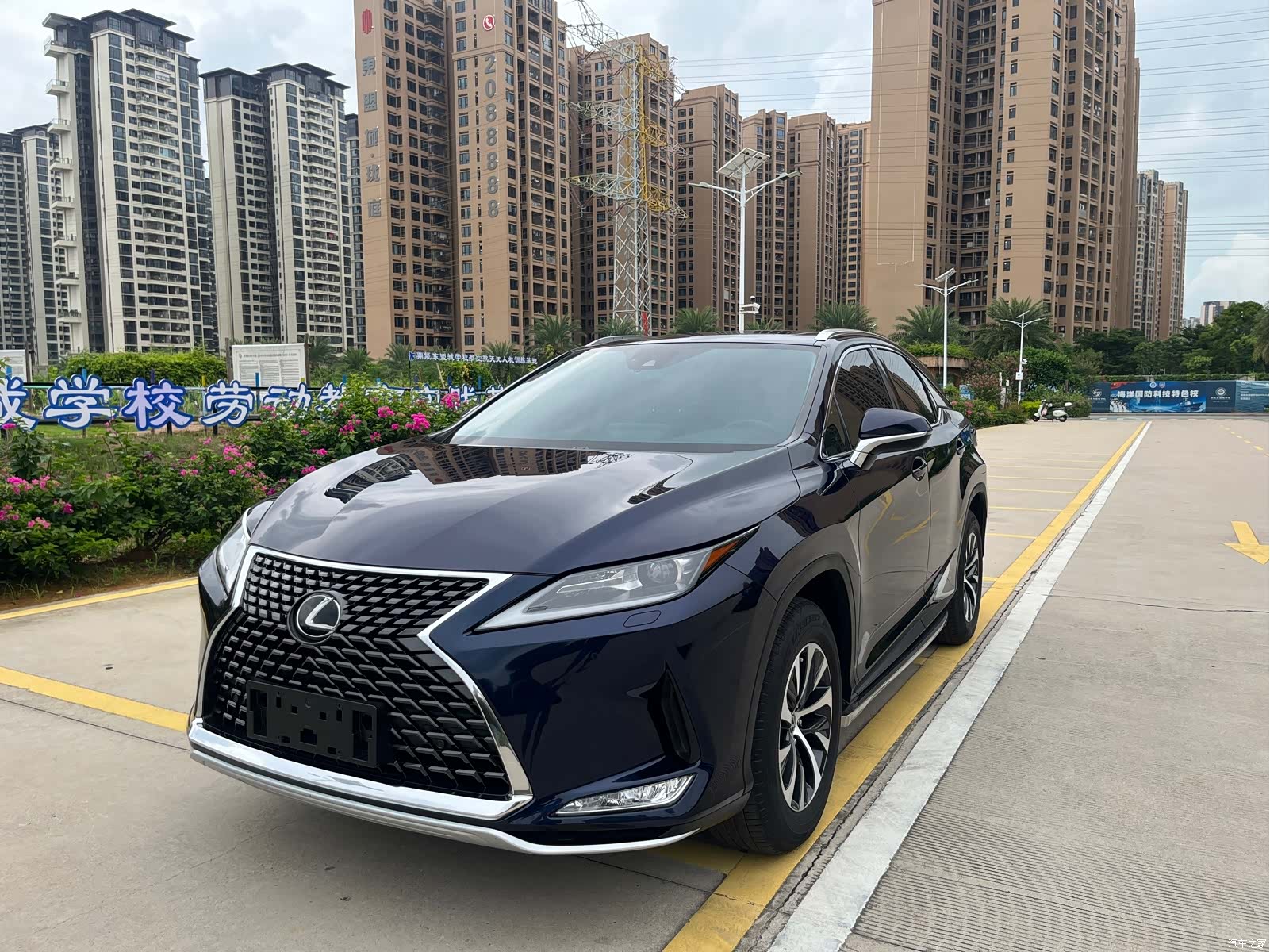 Lexus RX, 2020 1